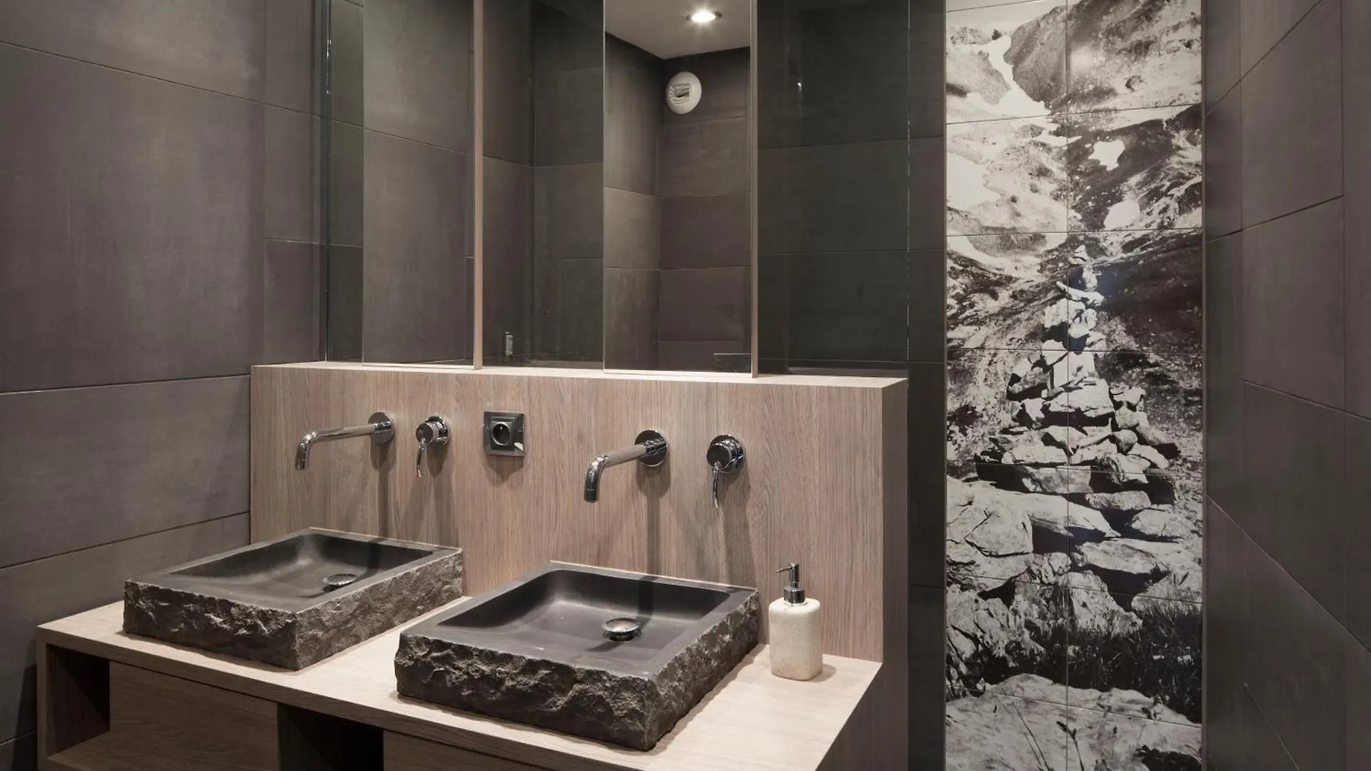 Bed & Breakfast Mineral Lodge & Spa Villaroger