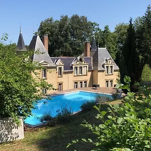 Chateau De Bonnevaux Villeneuve-de-Marc